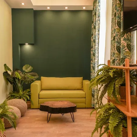 Apartment Cozy Jungle Oasis 1bd With Terrace In Center By Flat Mаnager *