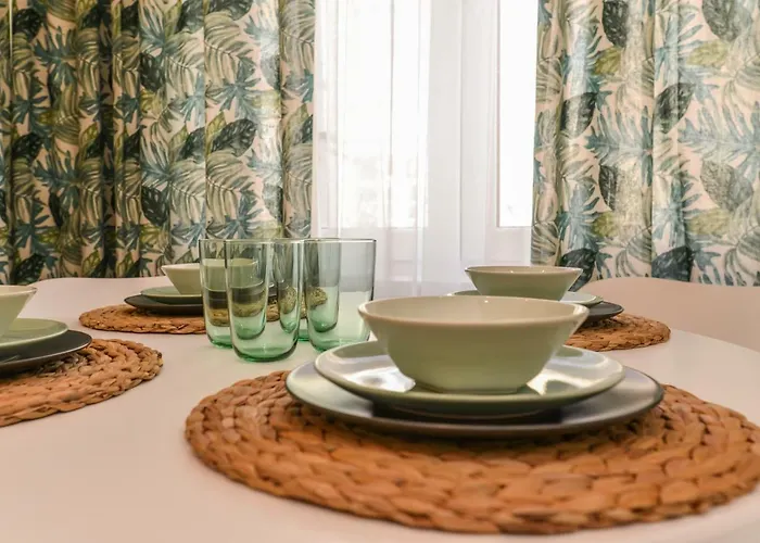 Chic 1br With Terrace In Center By Flat Mаnager Apartamento *